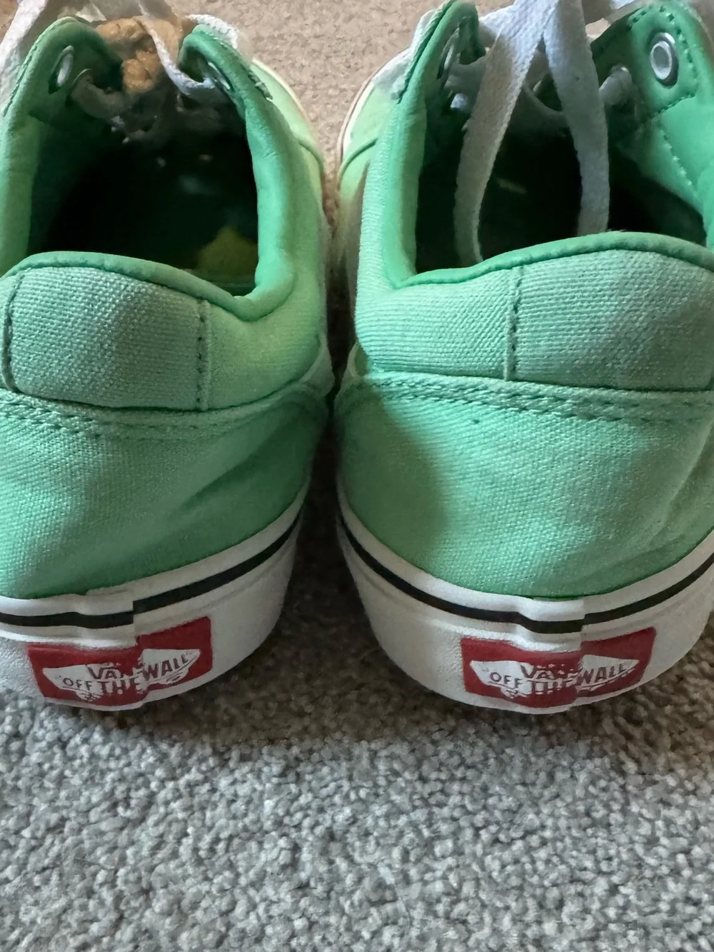 💚Vans Women’s Green Old Skool Low-Top Canvas Classic Skater Sneakers | 8.5